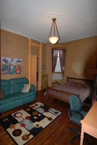 Global Guest House Toronto
