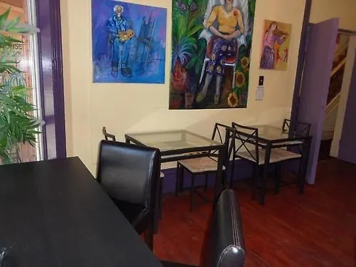 Global Guest House Toronto